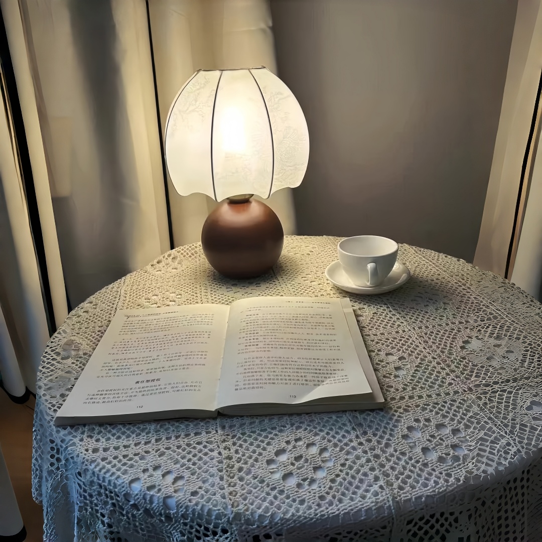 Vintage floral table lamp, med - Home Textile review and price